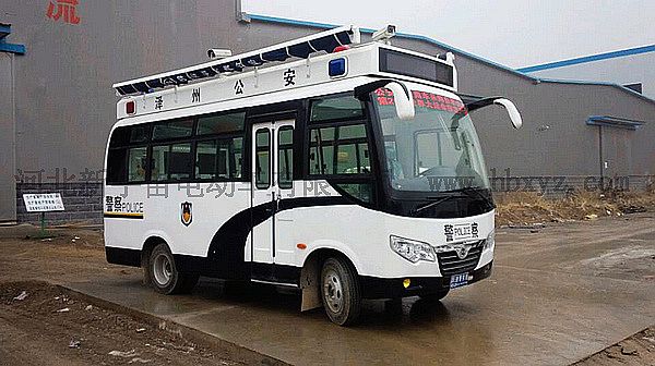 燃油版移動警務室