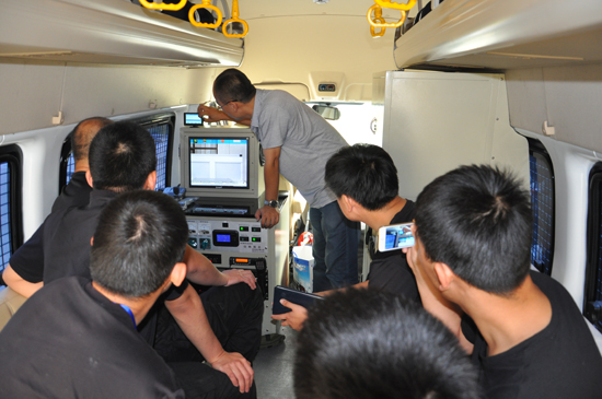 河北秦皇島反恐處突運兵車接車，全力打造平安城區