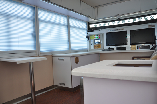 流動(dòng)警務(wù)室開進(jìn)河北黃驊，開展便民服務(wù)