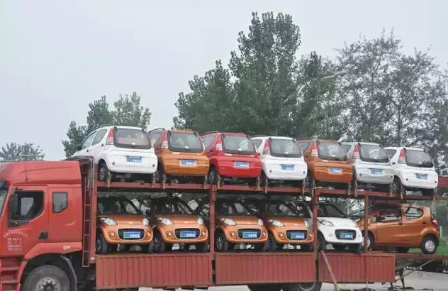 躍迪電動汽車發車云南—環保節能零距離