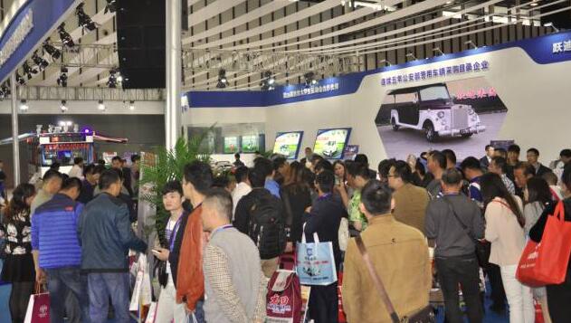 躍迪汽車強(qiáng)勢登錄南京新能源汽車展，引領(lǐng)行業(yè)發(fā)展新軌道