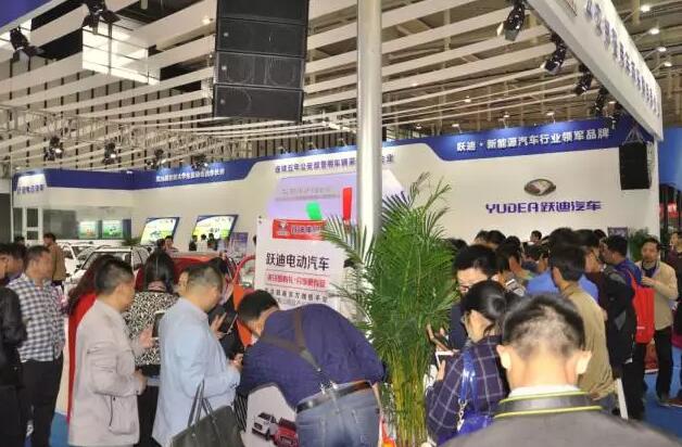 躍迪汽車強(qiáng)勢登錄南京新能源汽車展，引領(lǐng)行業(yè)發(fā)展新軌道