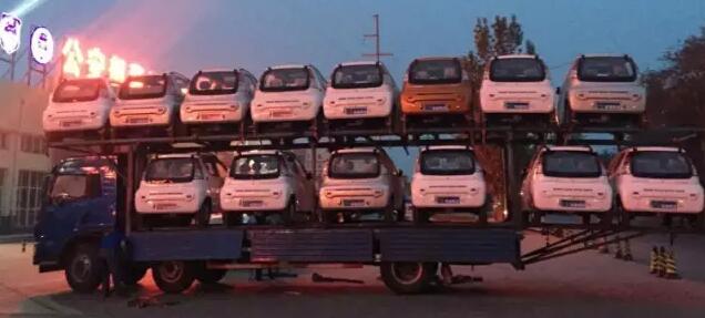 躍迪電動汽車批量發車邢臺——同呼吸,共行動