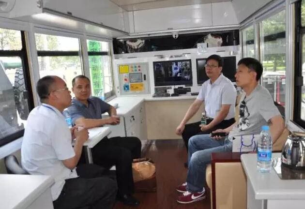 躍迪移動測速卡口、躍迪定制智能人臉識別成為本屆警用裝備博覽會焦點