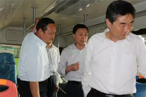 純電動(dòng)客車