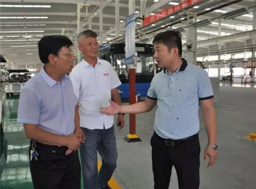 陜西省商洛市人大常委會副主任林錄印調研