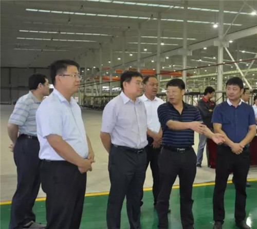 陜西省交通運輸廳副廳長徐明非一行到陜西躍迪公司調研
