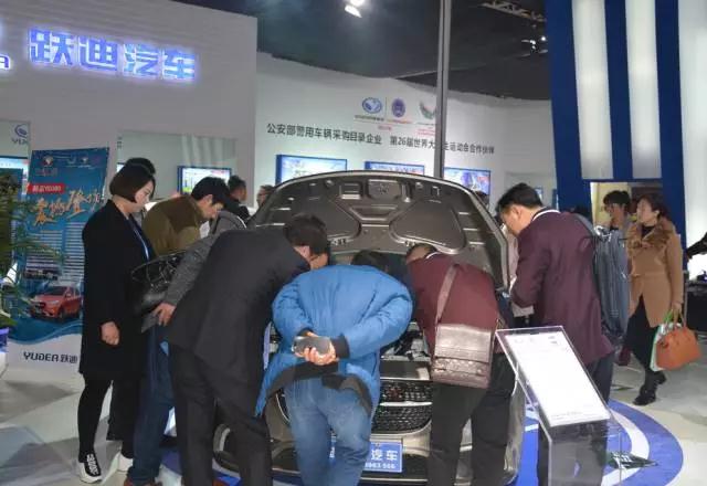 躍迪智能家族集結亮相鄭州展，萬人見證，共贏未來