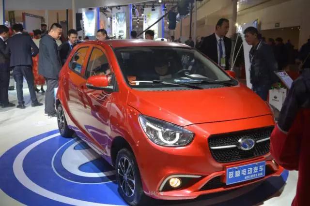 躍迪智能家族集結亮相鄭州展，萬人見證，共贏未來