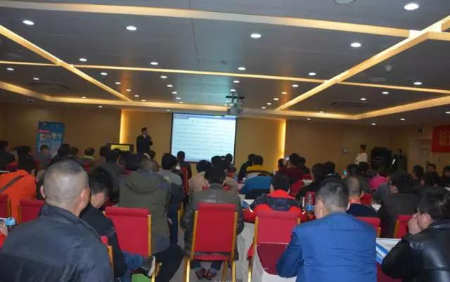 躍迪智能家族集結亮相鄭州展，萬人見證，共贏未來