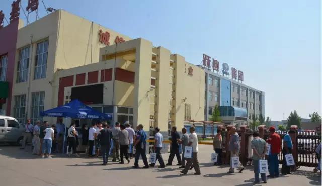 躍迪汽車—“我為家鄉(xiāng)品牌代言”大型團(tuán)購(gòu)會(huì)圓滿落幕