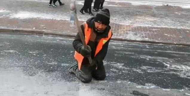 今天，躍迪向平凡而偉大的他們——環(huán)衛(wèi)工人致敬！