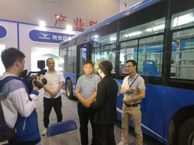 2017年回顧系列--- 躍迪新能源汽車(chē)參展風(fēng)采