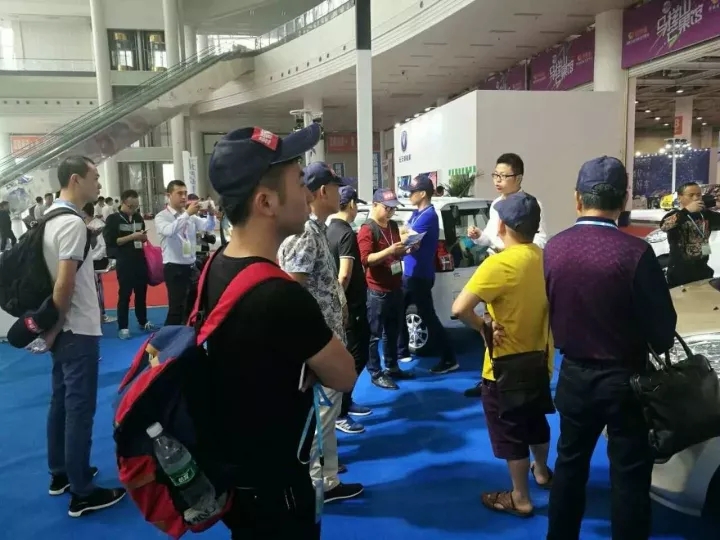 2017年回顧系列--- 躍迪新能源汽車(chē)參展風(fēng)采