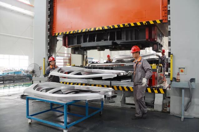 躍迪汽車 | 產銷兩旺，刷爆九月