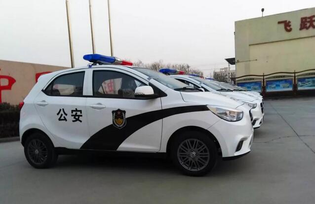 躍迪電動巡邏車批量發(fā)車江西,助力地區(qū)經(jīng)濟(jì)發(fā)展