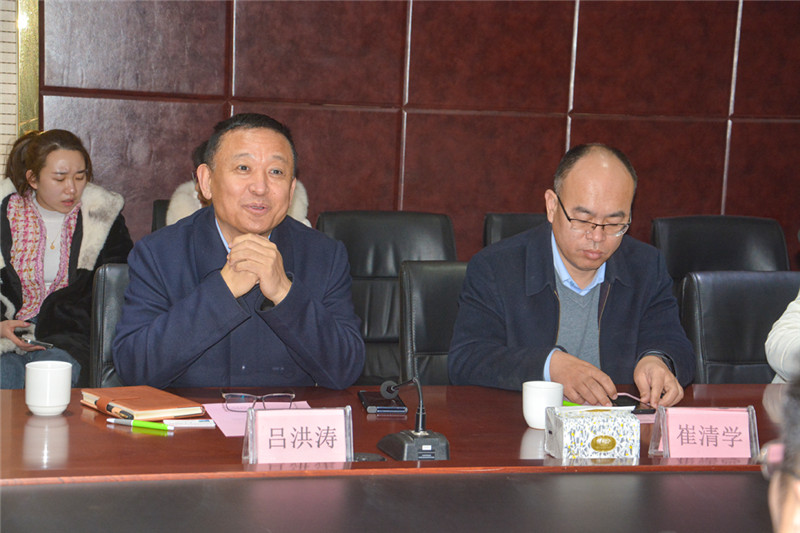 江西省新余市人民政府市長徐鴻一行蒞臨躍迪集團考察調研