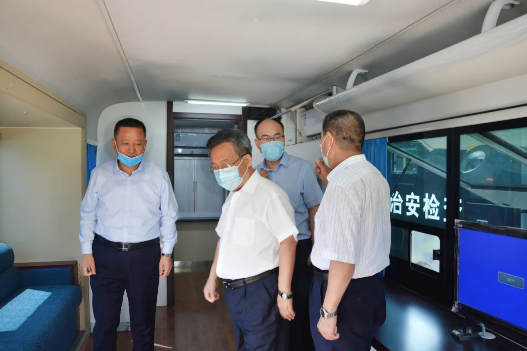 石家莊市政協副主席閆純鍇到躍迪集團調研