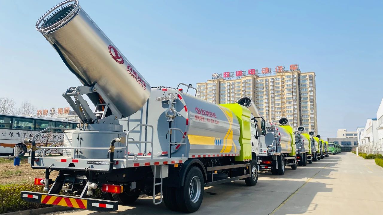 行業(yè)領(lǐng)先·躍迪靜電除塵車強(qiáng)勢登場 「地面＋空中」全方位降塵除霾