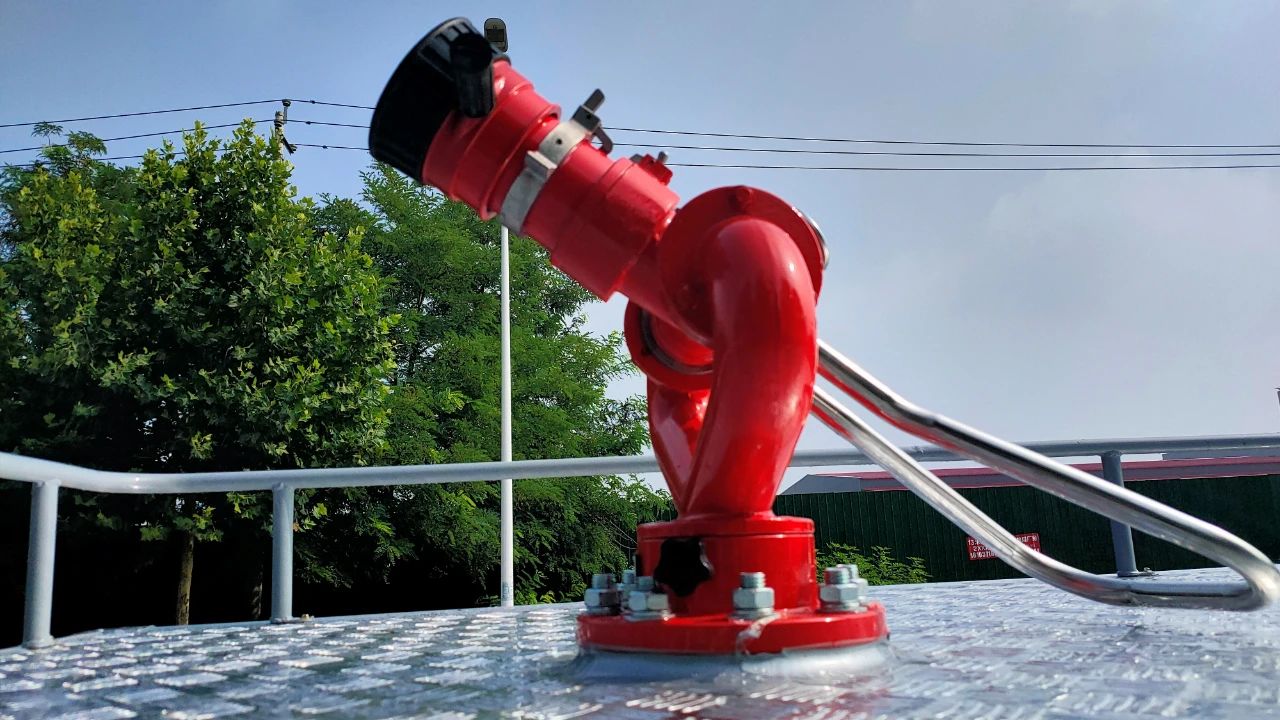 走進(jìn)躍迪汽車|躍迪消防車，消防時時在