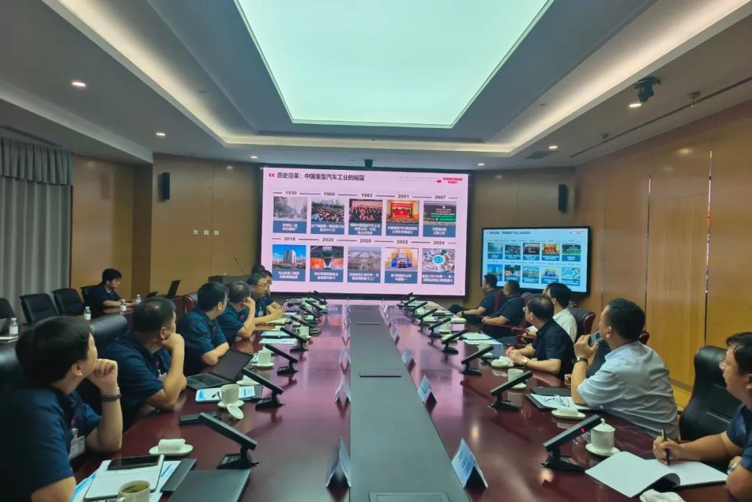 鋰業(yè)巨頭贛鋒鋰業(yè)董事長李良彬、躍迪集團(tuán)董事長呂洪濤聯(lián)袂造訪中國重汽，與劉正濤董事長洽談新能源領(lǐng)域合作前景